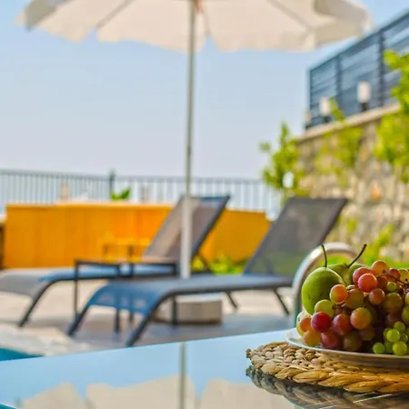 Uzumlu Village 1 Bedroom 2335 *
