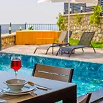 Uzumlu Village 1 Bedroom 2335 فيلة كالكان